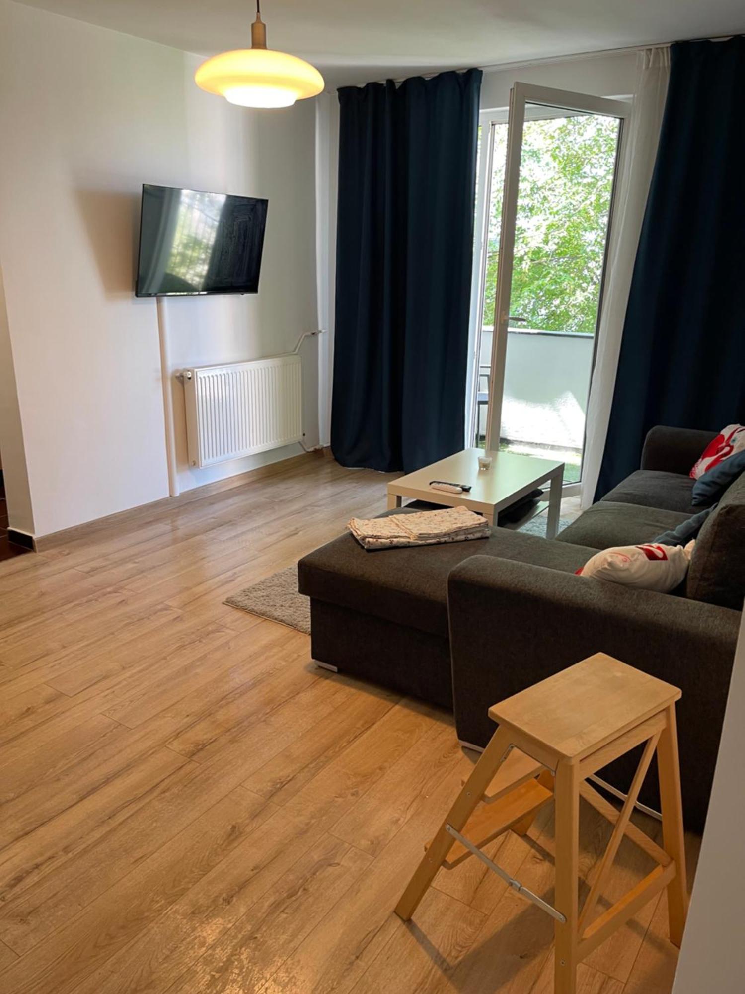 Cellini Apartment Букурещ Екстериор снимка