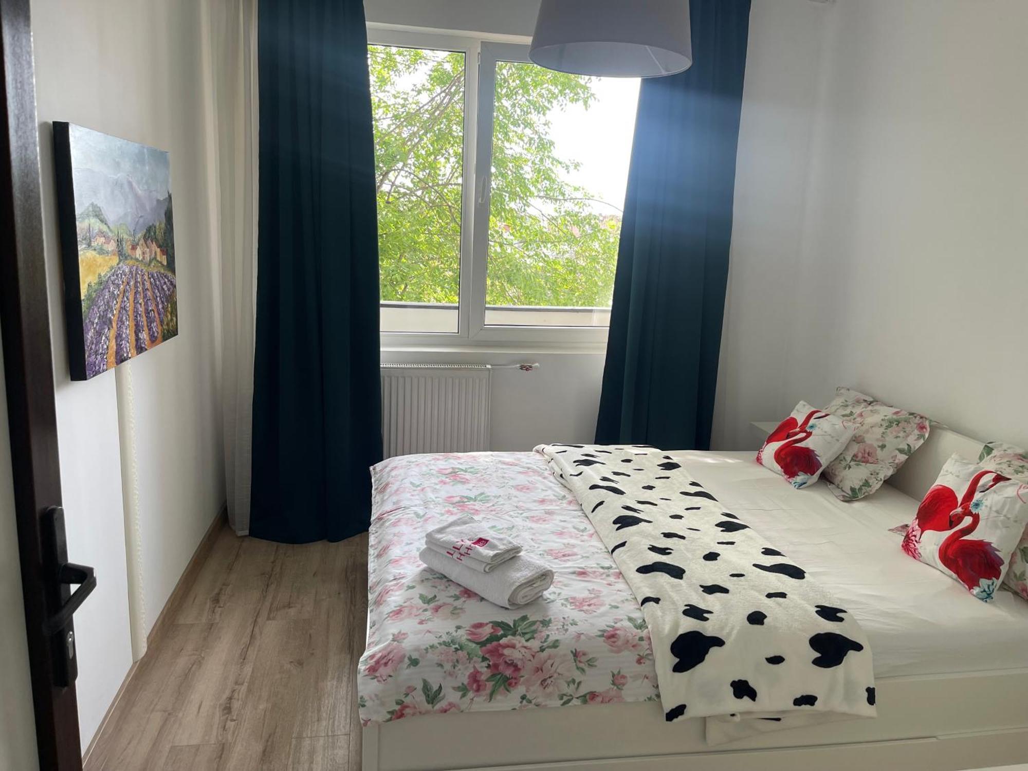 Cellini Apartment Букурещ Екстериор снимка