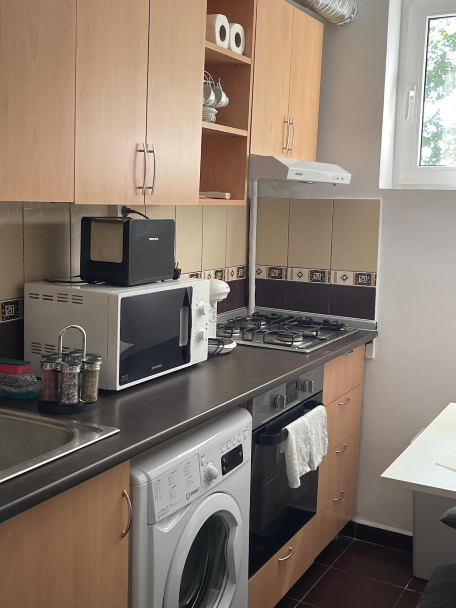 Cellini Apartment Букурещ Екстериор снимка