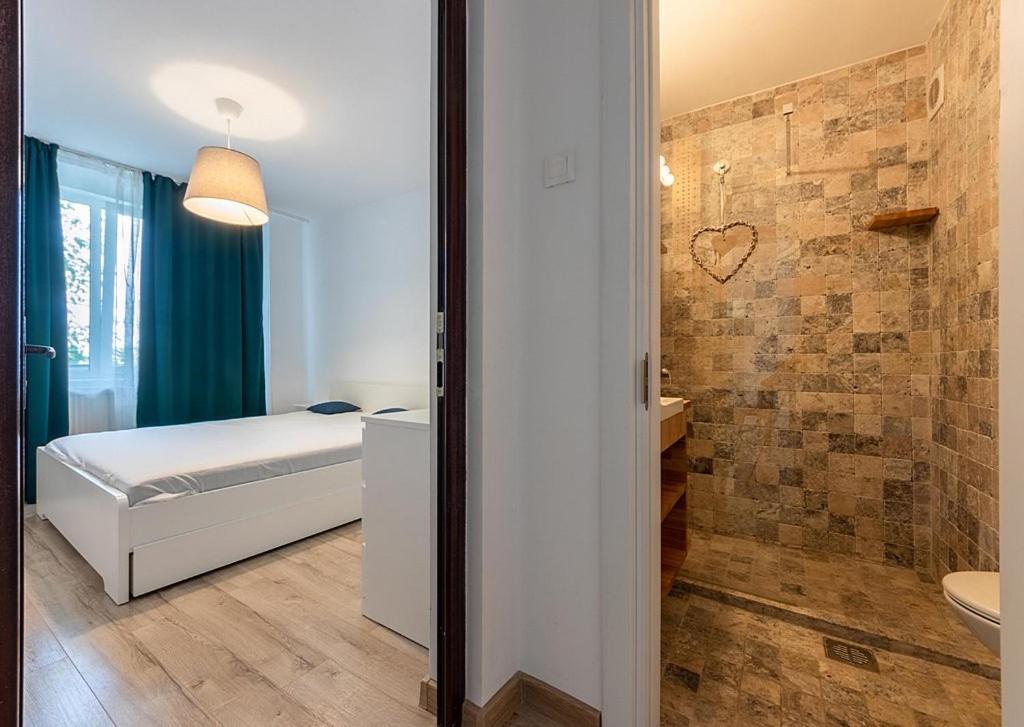 Cellini Apartment Букурещ Екстериор снимка